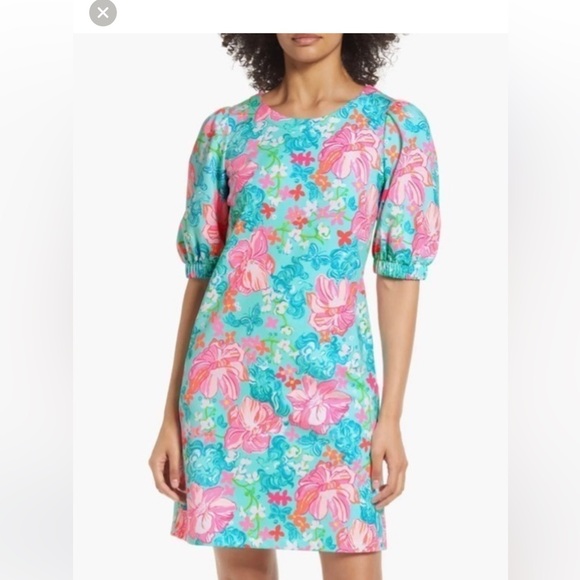 Lilly Pulitzer Dresses & Skirts - Lilly Pulitzer Cayce Short Puff Sleeve Dress Size small Surf Blue Luscious Lions